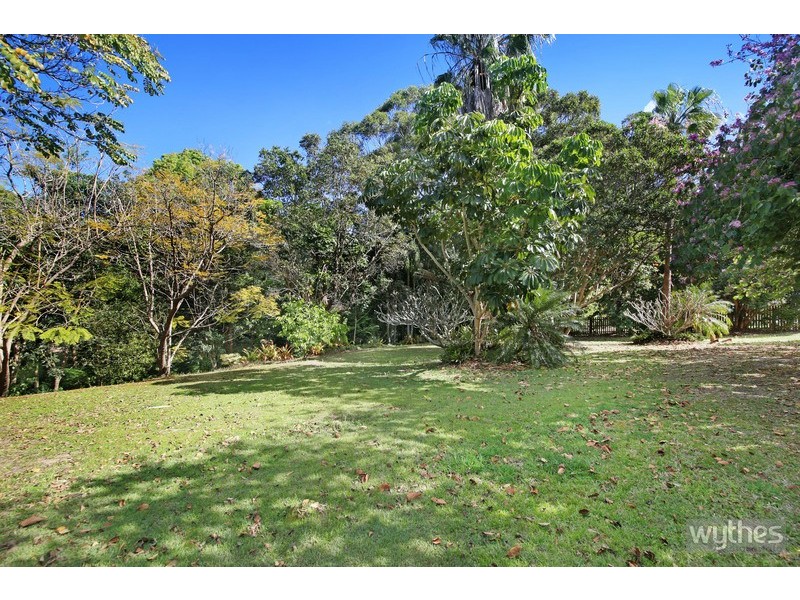 2 Pacific View Drive, Tinbeerwah QLD 4563