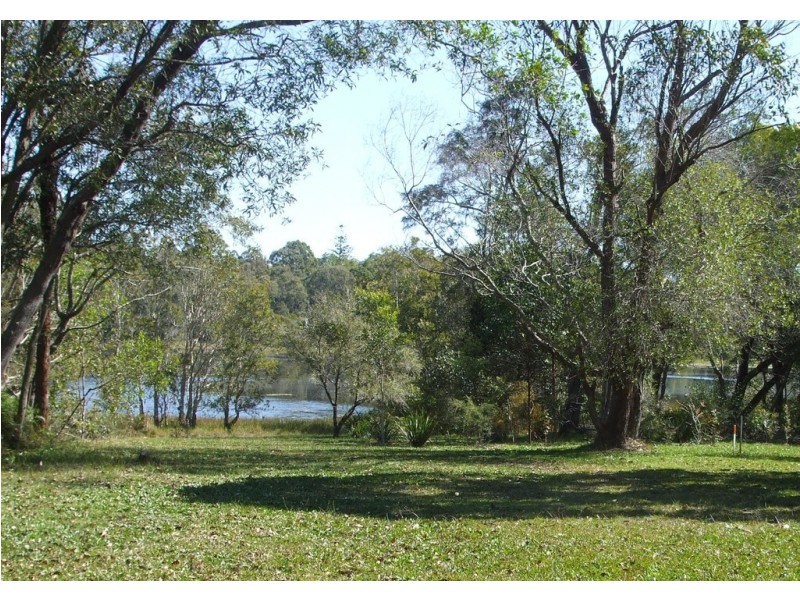 41 Grange Road, Lake Macdonald QLD 4563