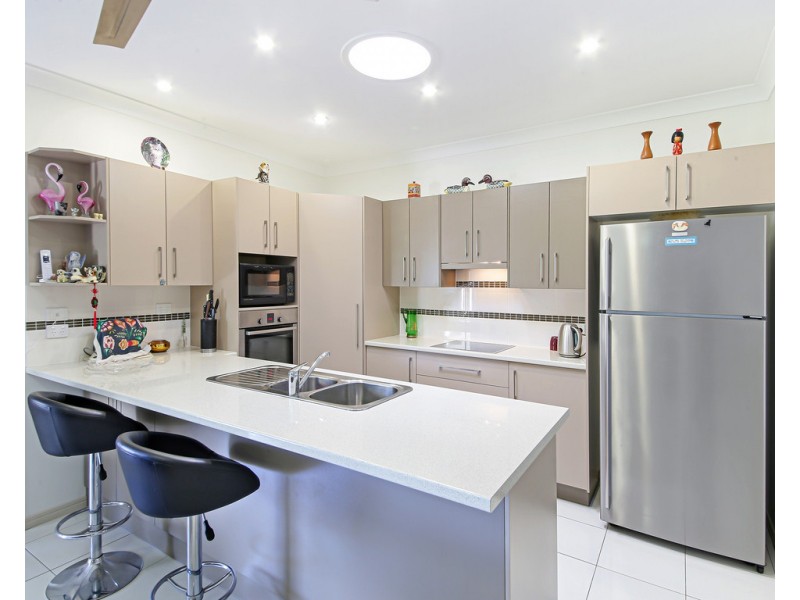 6 Straker Drive, Cooroy QLD 4563