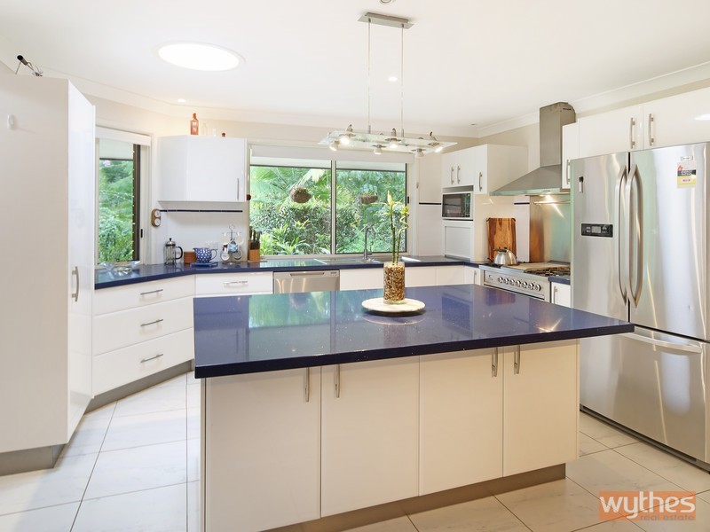 4 Sugargum Place, Black Mountain QLD 4563