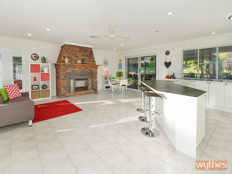14 Stockman Court, Pomona QLD 4568