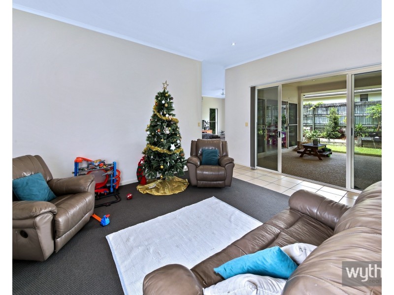 35 Riviera Crescent, Peregian Springs QLD 4573