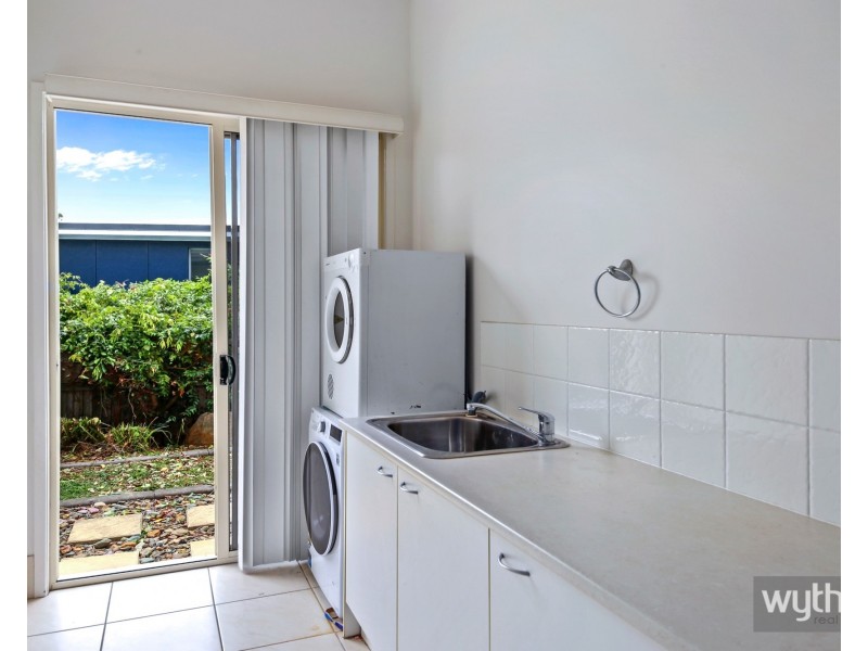 35 Riviera Crescent, Peregian Springs QLD 4573