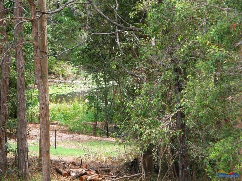 33 Gwandalan Road, Lake Macdonald QLD 4563