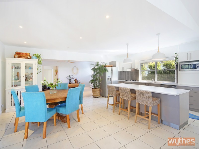 4 Burrell Avenue, Eumundi QLD 4562