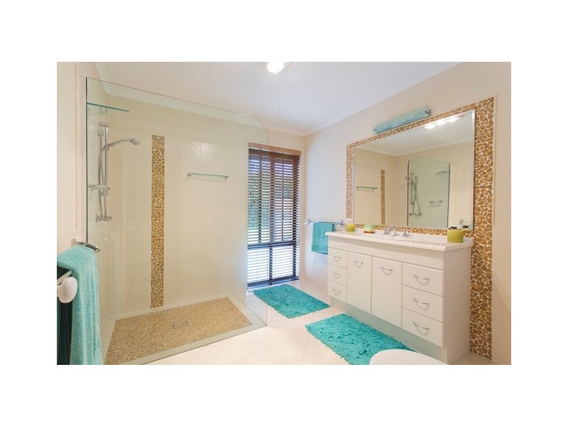 73 Orana Ave, Pomona QLD 4568