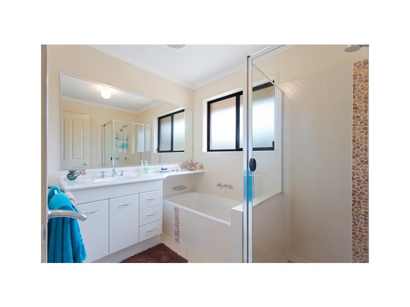 73 Orana Ave, Pomona QLD 4568