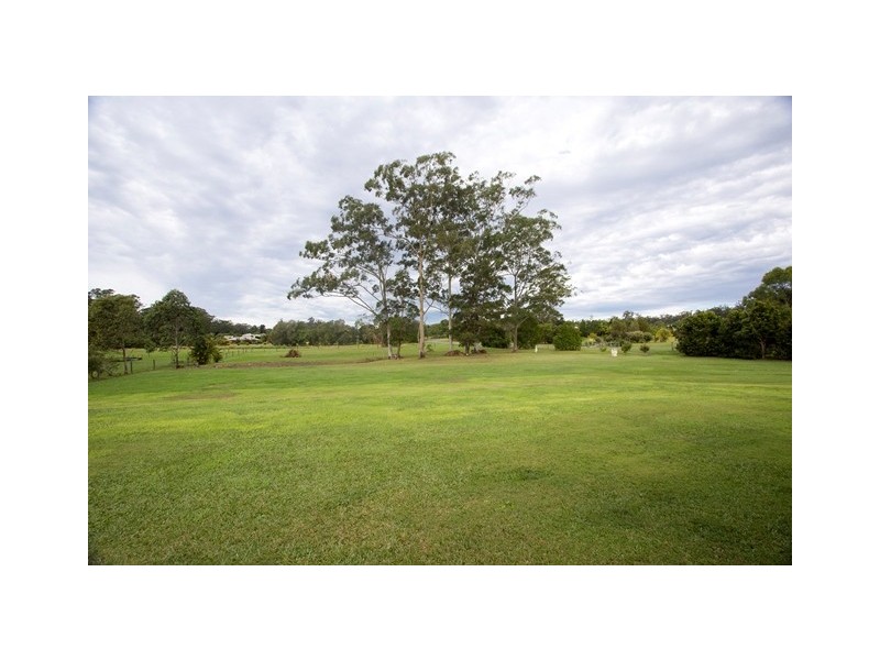 73 Orana Ave, Pomona QLD 4568