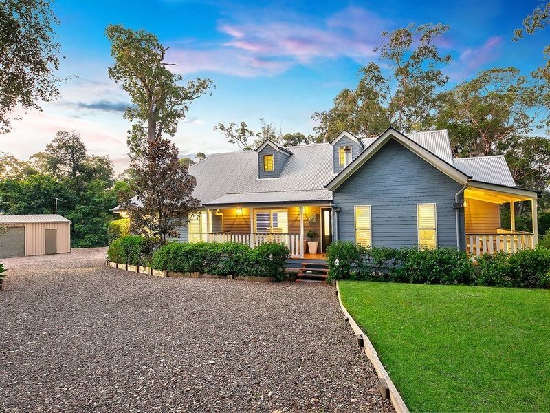 10 Forest Acres Drive, Lake Macdonald QLD 4563