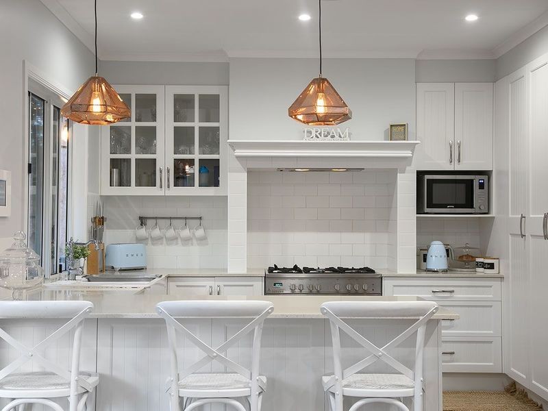 10 Forest Acres Drive, Lake Macdonald QLD 4563