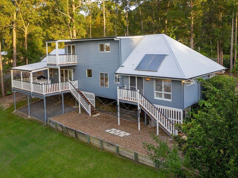 10 Forest Acres Drive, Lake Macdonald QLD 4563