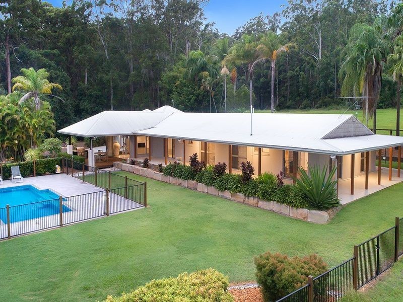 223 Dales Road, Chevallum QLD 4555