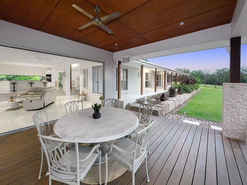 223 Dales Road, Chevallum QLD 4555
