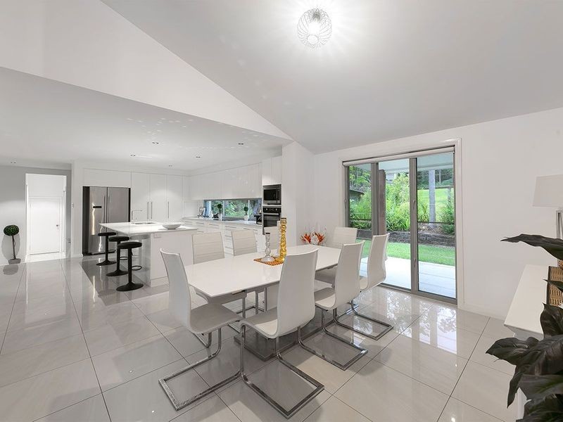 223 Dales Road, Chevallum QLD 4555