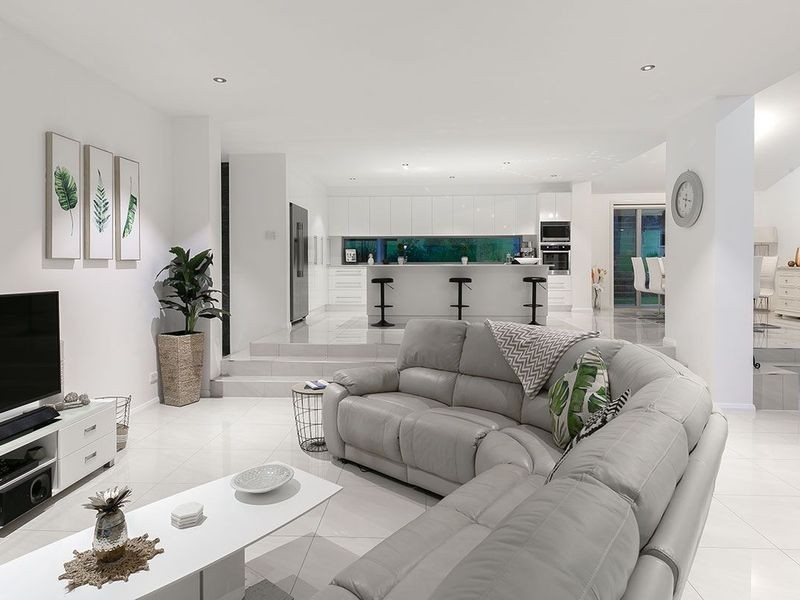 223 Dales Road, Chevallum QLD 4555