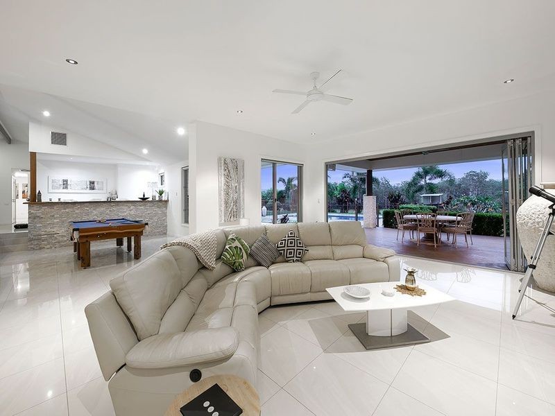 223 Dales Road, Chevallum QLD 4555