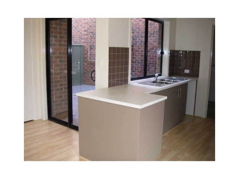 40 Cascades Place, Mawson Lakes SA 5095