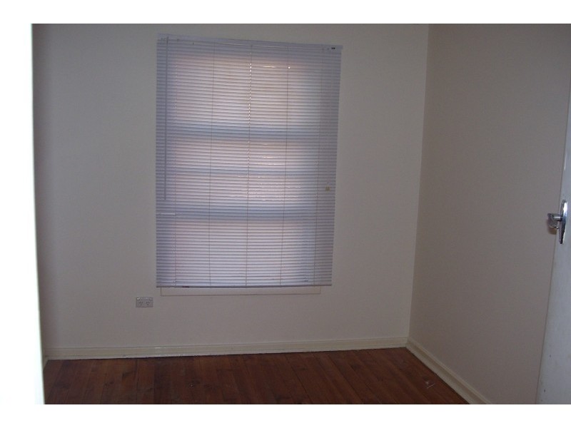 27 Smitham Street, Elizabeth Grove SA 5112