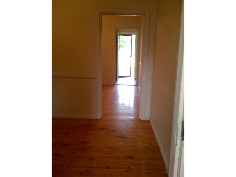 14 Johnstone Rd, Elizabeth Downs SA 5113