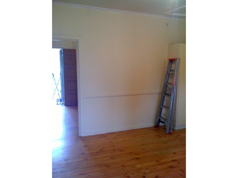 14 Johnstone Rd, Elizabeth Downs SA 5113