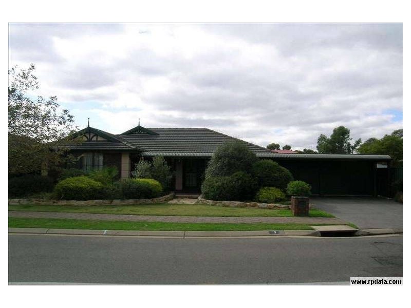 7 St Alfred Avenue, Parafield Gardens SA 5107
