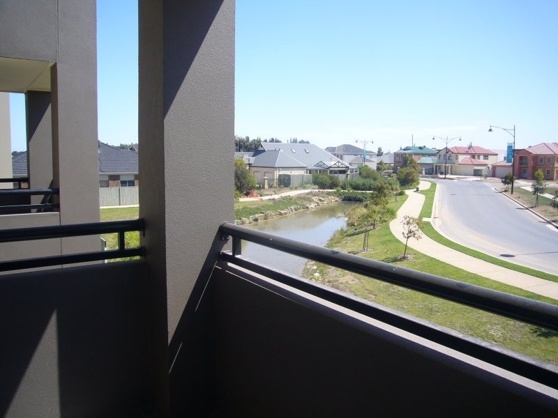2 3-7 Banrock Place, Mawson Lakes SA 5095