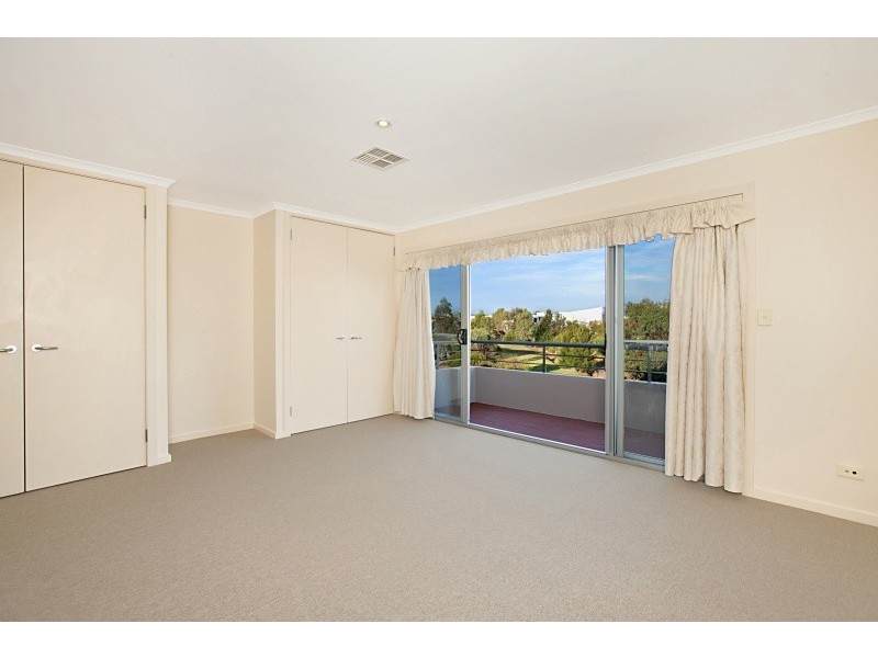 4 / 35 Warehouse Lane, Mawson Lakes SA 5095