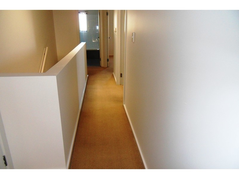 4 / 35 Warehouse Lane, Mawson Lakes SA 5095