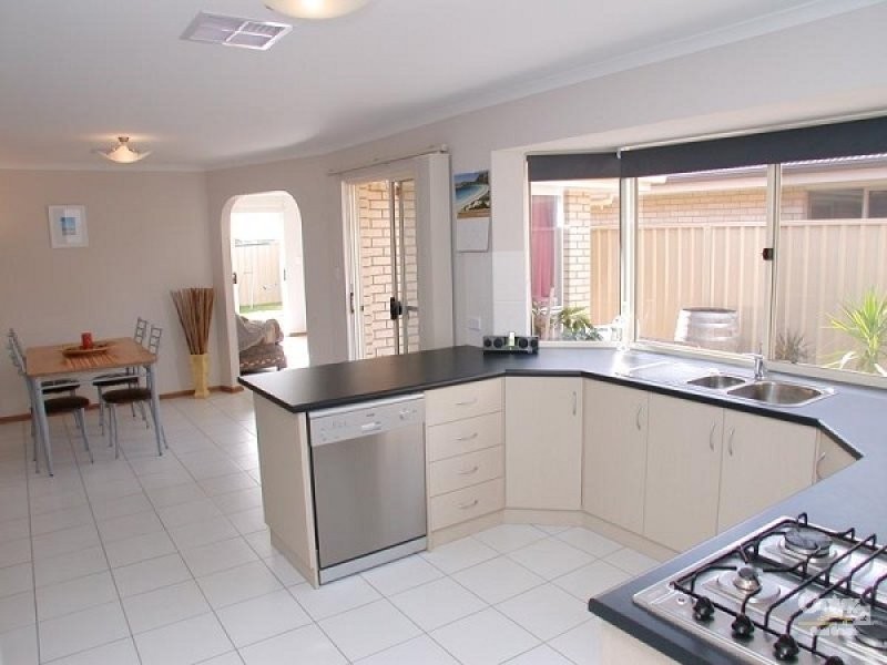 739 Grand Boulevard, Seaford Meadows SA 5169