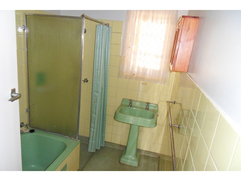 24 Thomas Street, Salisbury SA 5108