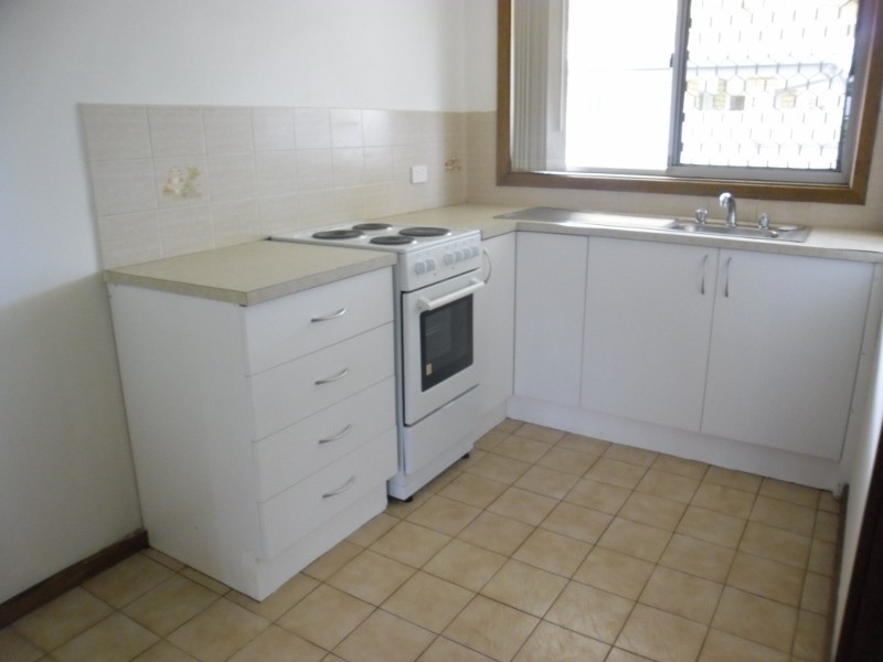 4/4 Jane Street, Smithfield SA 5114