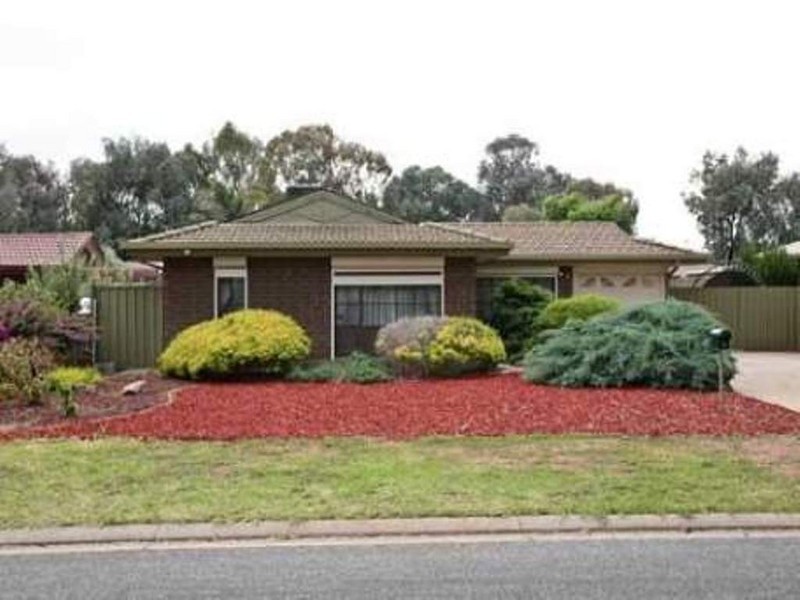 9 Briony Way, Paralowie SA 5108