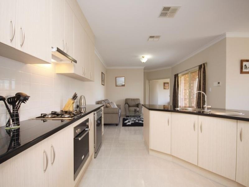 3 Martinique Walk, Mawson Lakes SA 5095