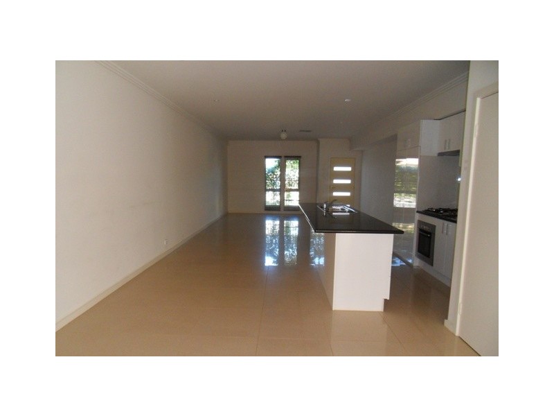 4 Tamblyn Court, Mawson Lakes SA 5095