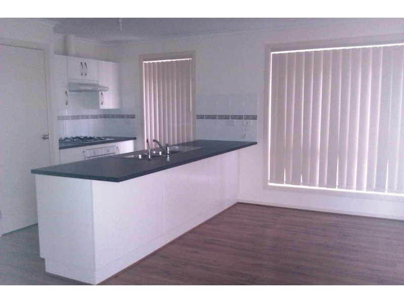 4 Mapleleaf Court, Munno Para West SA 5115