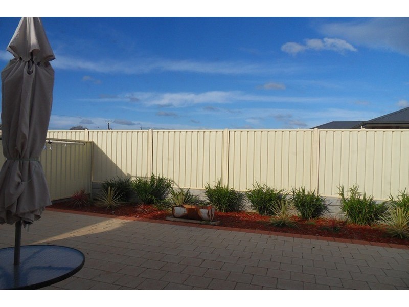 4 Mapleleaf Court, Munno Para West SA 5115