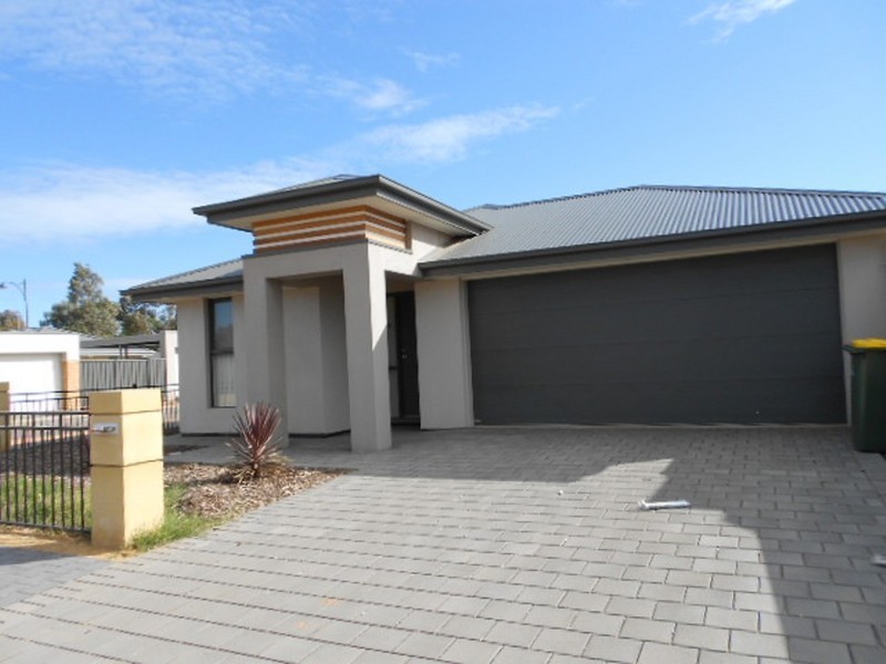 4 Dolcetto Street, Andrews Farm SA 5114