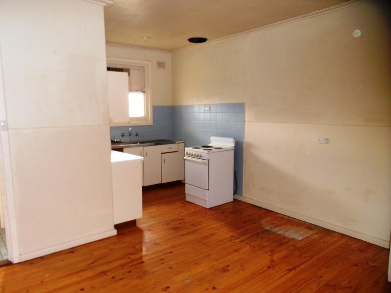 14 Grately Street, Elizabeth Grove SA 5112