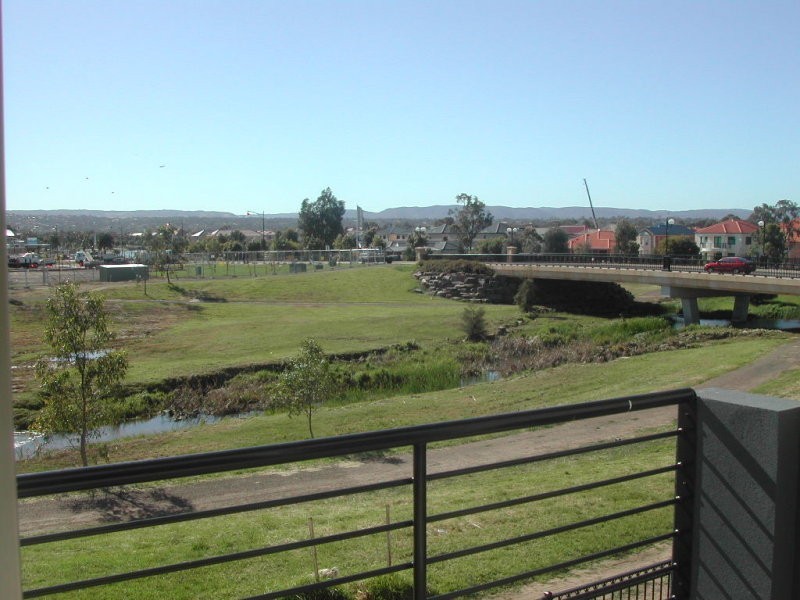 21/13  Yates Street, Mawson Lakes SA 5095