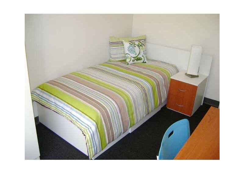 21/13  Yates Street, Mawson Lakes SA 5095