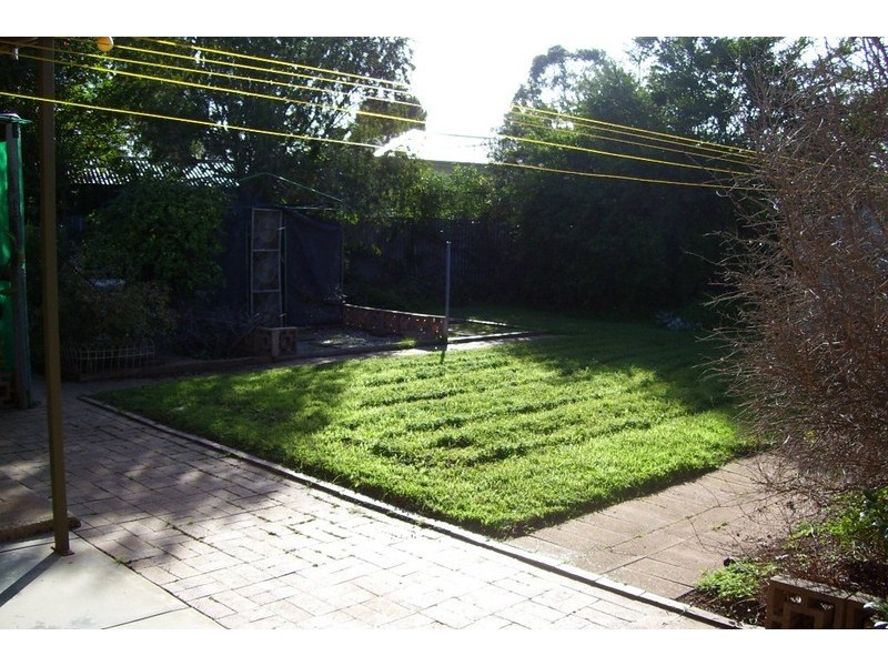 29 Winklebury Road, Elizabeth Vale SA 5112