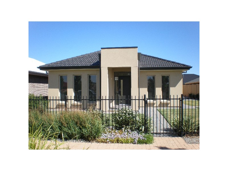 689 Grand Boulevard, Seaford Meadows SA 5169