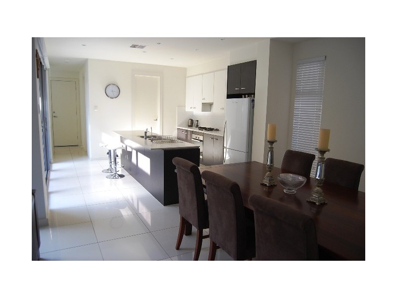 25 Adeline Street, Mawson Lakes SA 5095