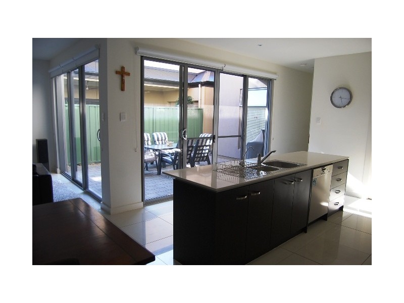 25 Adeline Street, Mawson Lakes SA 5095