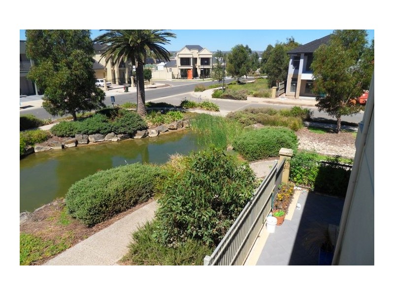 4 Mowbray Street, Mawson Lakes SA 5095