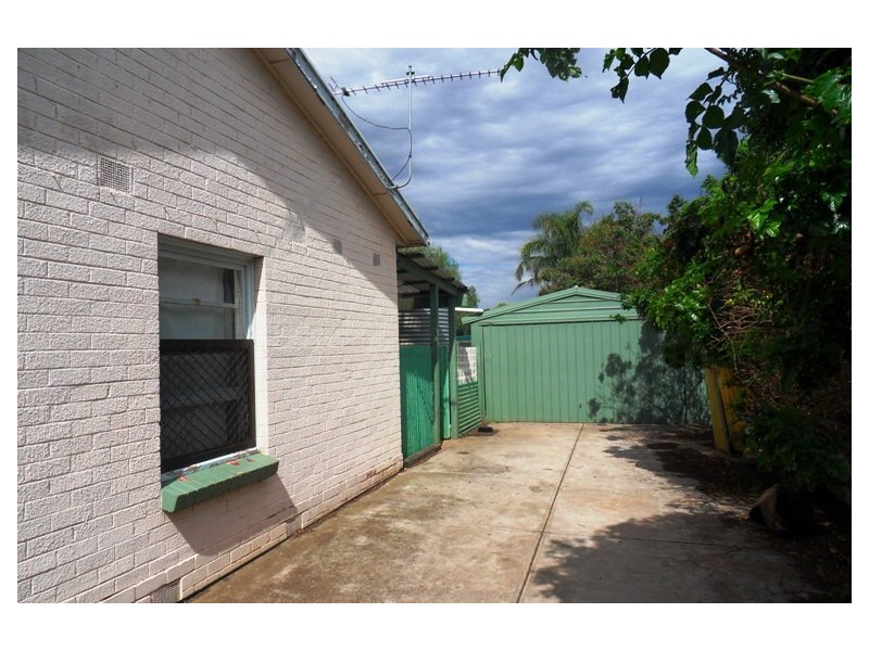 19 Mahood Street, Elizabeth Grove SA 5112