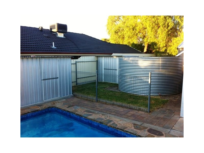 13 Sturt Road, Valley View SA 5093