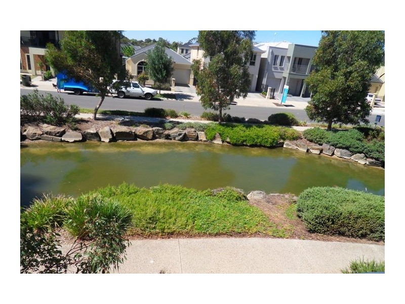 4 Mowbray Street, Mawson Lakes SA 5095