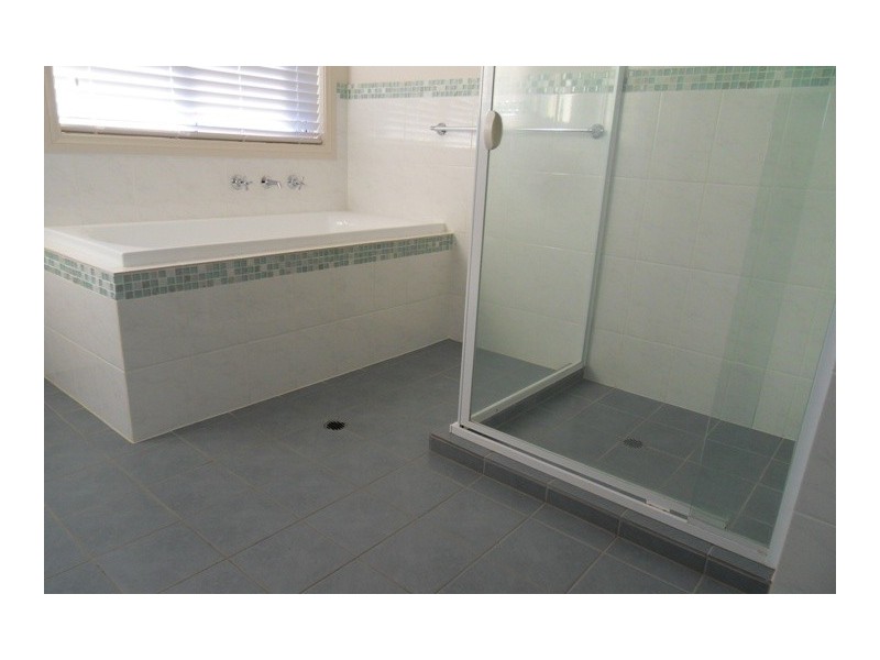 4 Mowbray Street, Mawson Lakes SA 5095