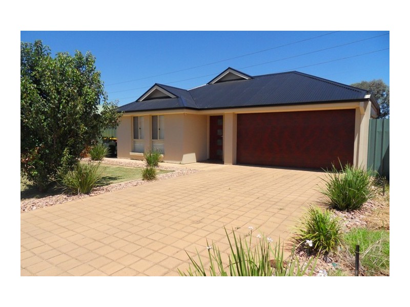 16 Orange Parade, Munno Para West SA 5115
